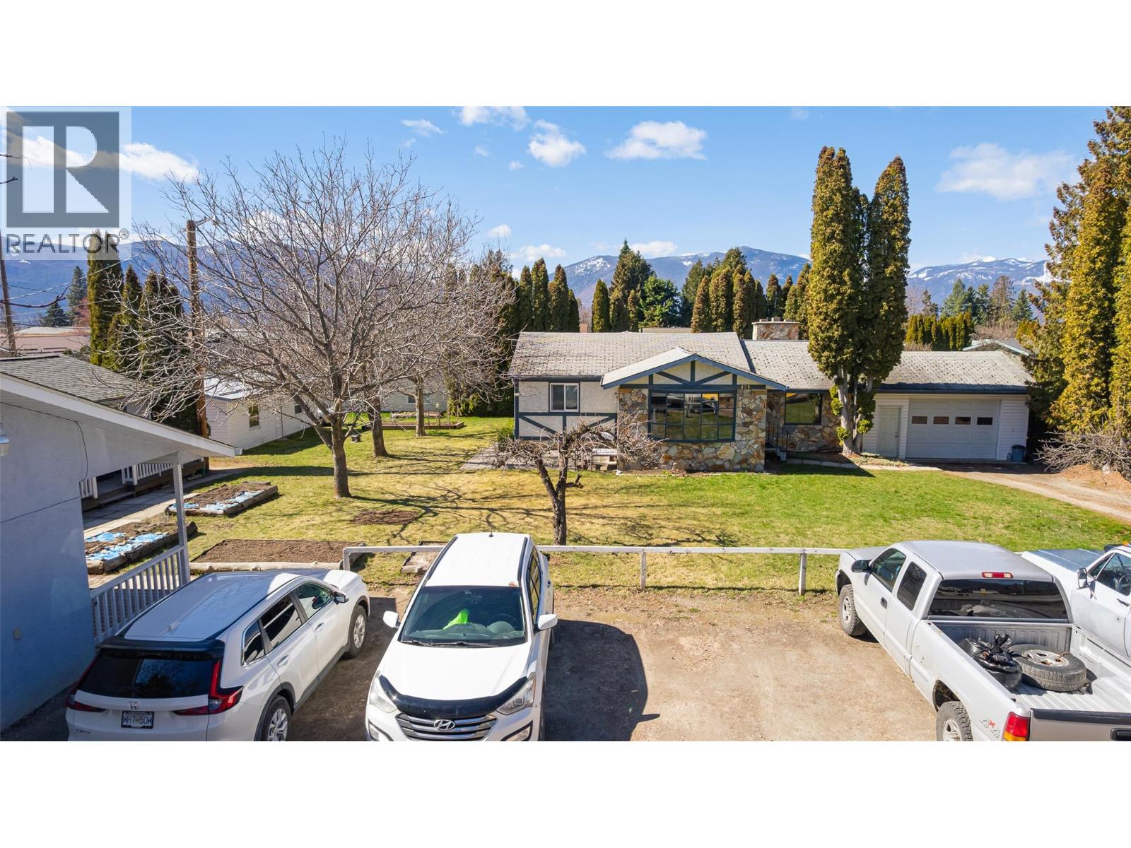 421 20th Avenue S, Creston, British Columbia  V0B 1G5 - Photo 4 - 10381582