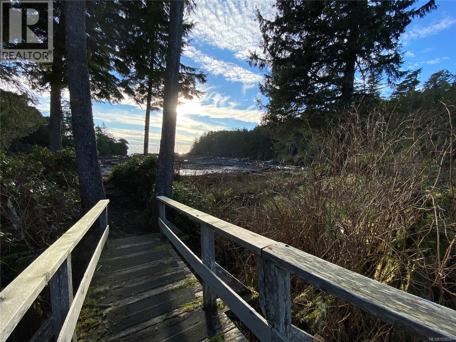 342 Pass Of Melfort Pl, Ucluelet, British Columbia  V0R 3A0 - Photo 13 - 1030701