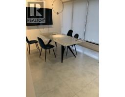 2916 W BROADWAY, Vancouver, British Columbia