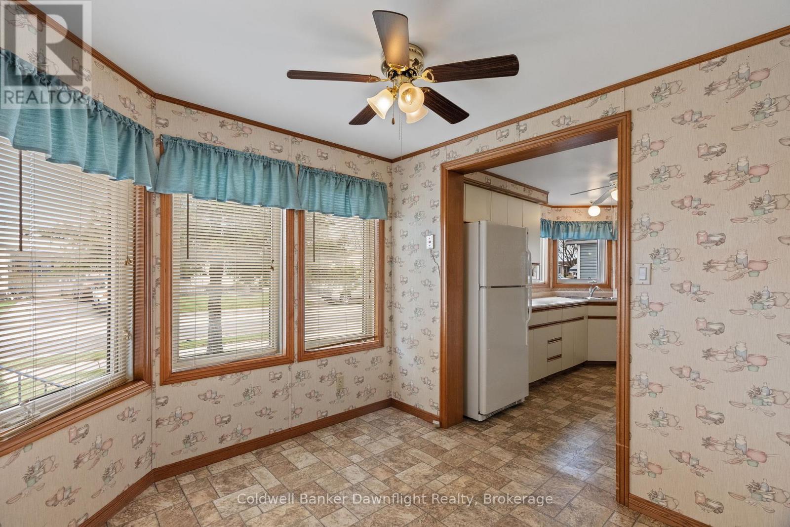 43 Redford Drive, South Huron, Ontario  N0M 1S3 - Photo 19 - X12965676