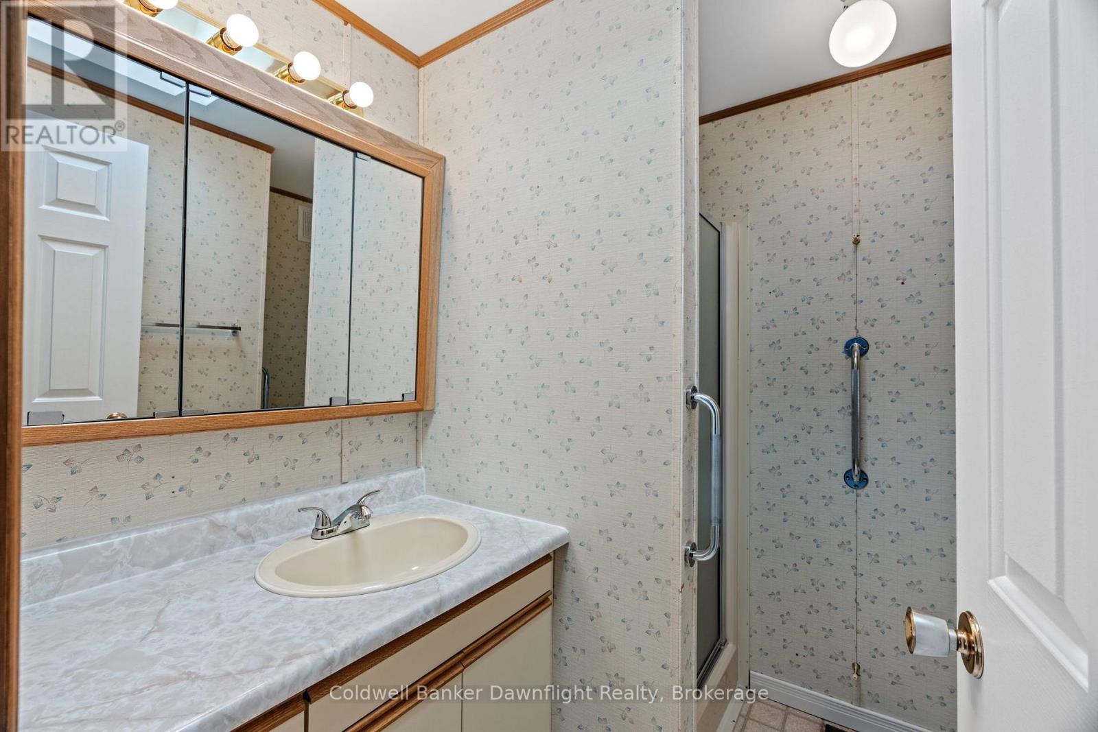 43 Redford Drive, South Huron, Ontario  N0M 1S3 - Photo 25 - X12965676