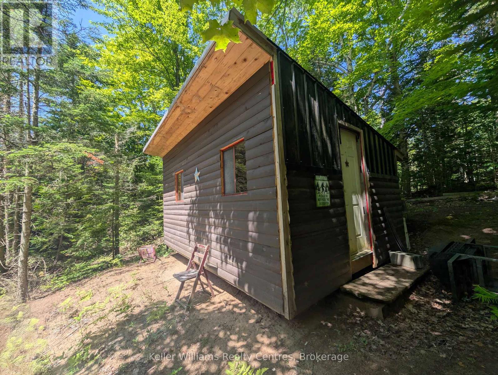 590-608 Huron Road, South Bruce Peninsula, Ontario  N0H 2T0 - Photo 10 - X12965816