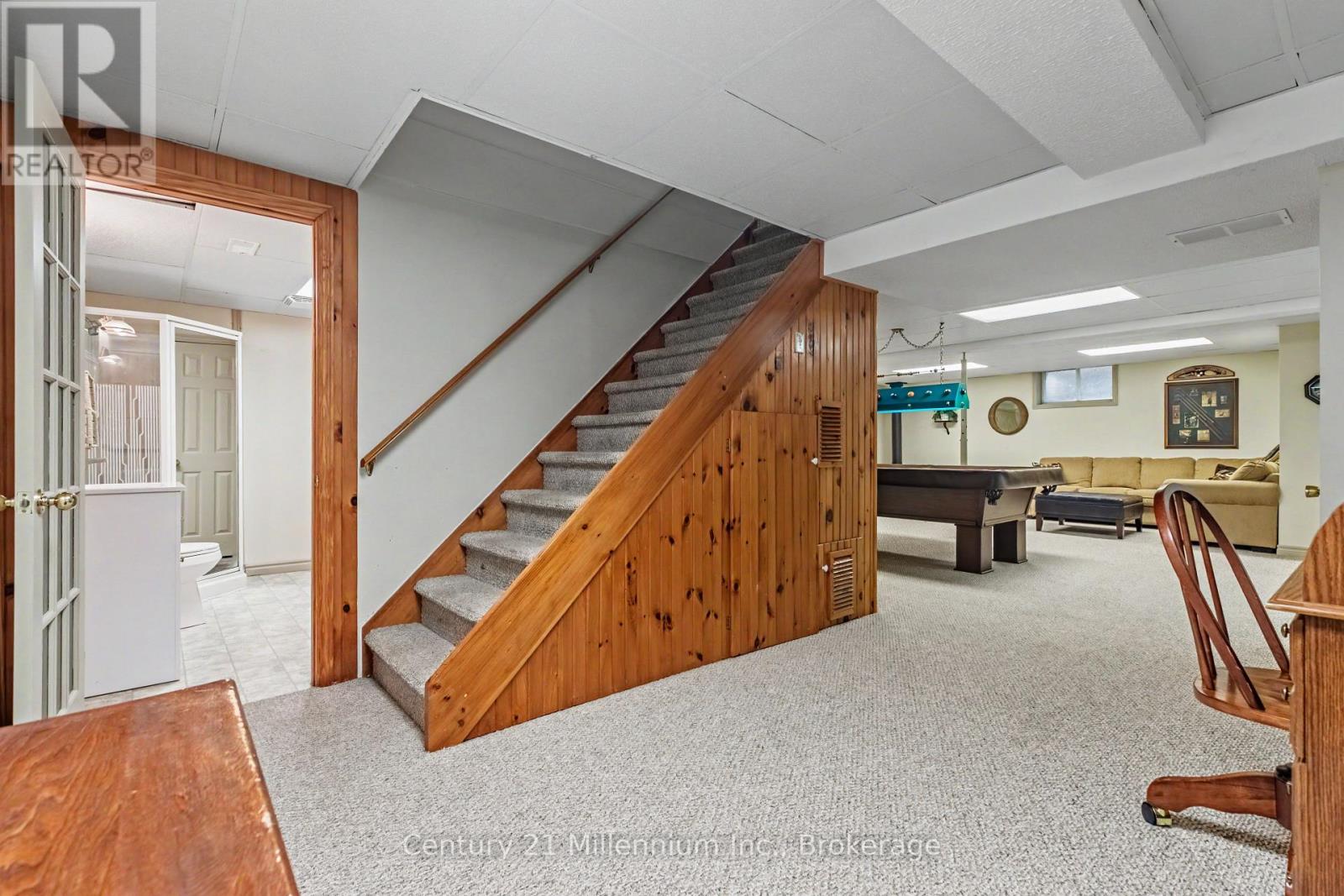 203 Summerhill Road, Saugeen Shores, Ontario N0H 2L0 - Photo 33 - X12965942