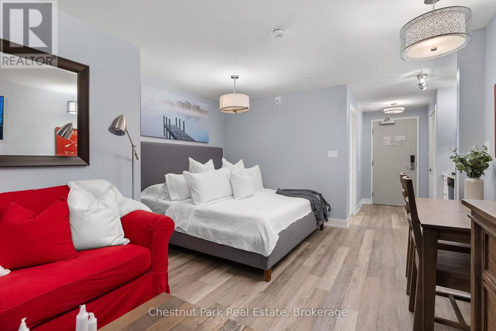 206 - 25 Pen Lake Point Road, Huntsville, Ontario  P1H 1A9 - Photo 11 - X12965954