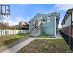 2506 E 45TH AVENUE, Vancouver, British Columbia