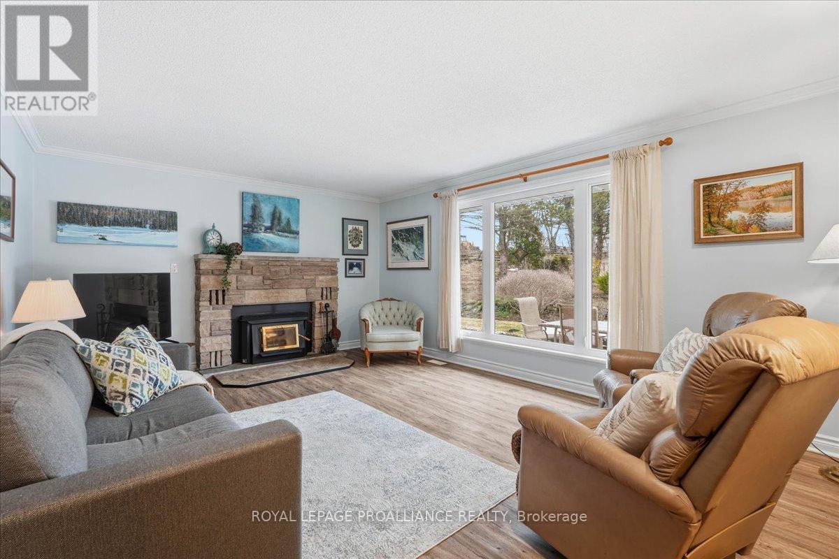 124b Old Troy Road, Tweed, Ontario  K0K 3J0 - Photo 10 - X12965646