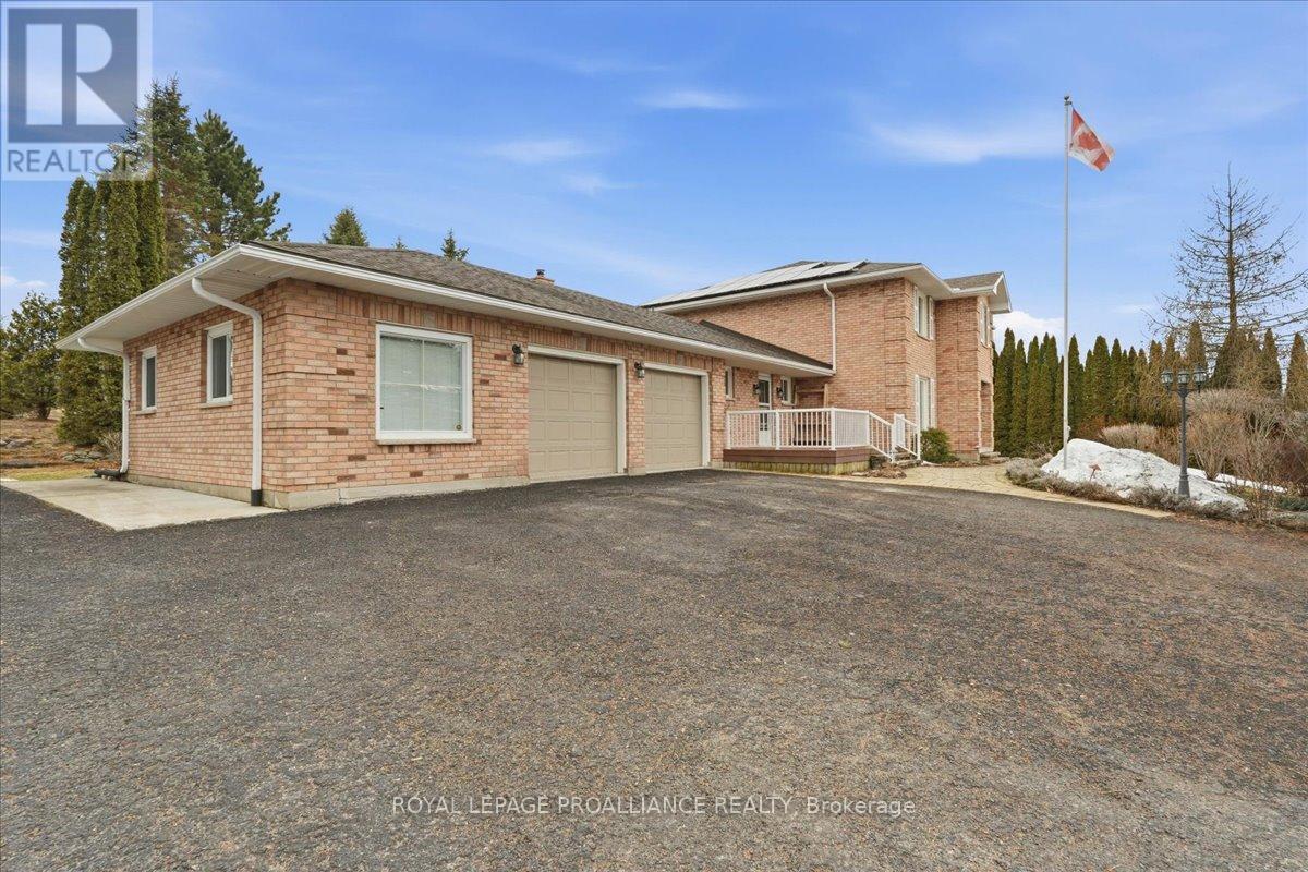 124b Old Troy Road, Tweed, Ontario  K0K 3J0 - Photo 2 - X12965646