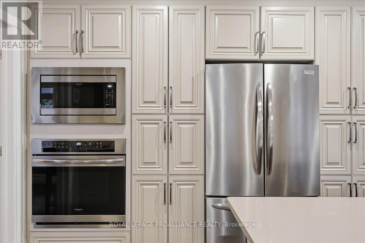 124b Old Troy Road, Tweed, Ontario  K0K 3J0 - Photo 5 - X12965646