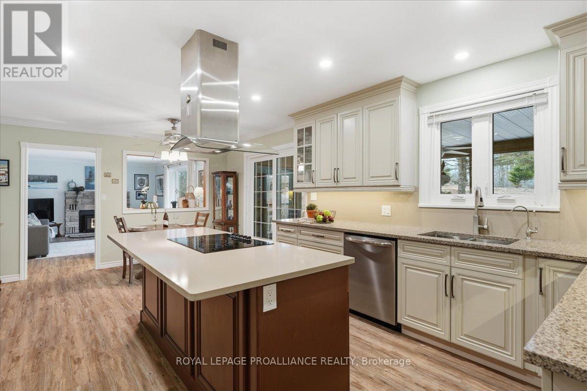 124b Old Troy Road, Tweed, Ontario  K0K 3J0 - Photo 6 - X12965646