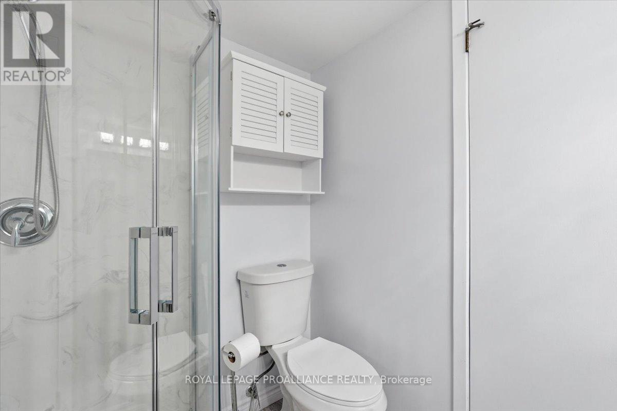 8 Loraine Avenue, Quinte West, Ontario  K8V 6M1 - Photo 18 - X12965690