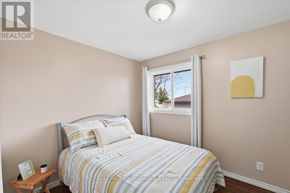 8 Loraine Avenue, Quinte West, Ontario  K8V 6M1 - Photo 19 - X12965690