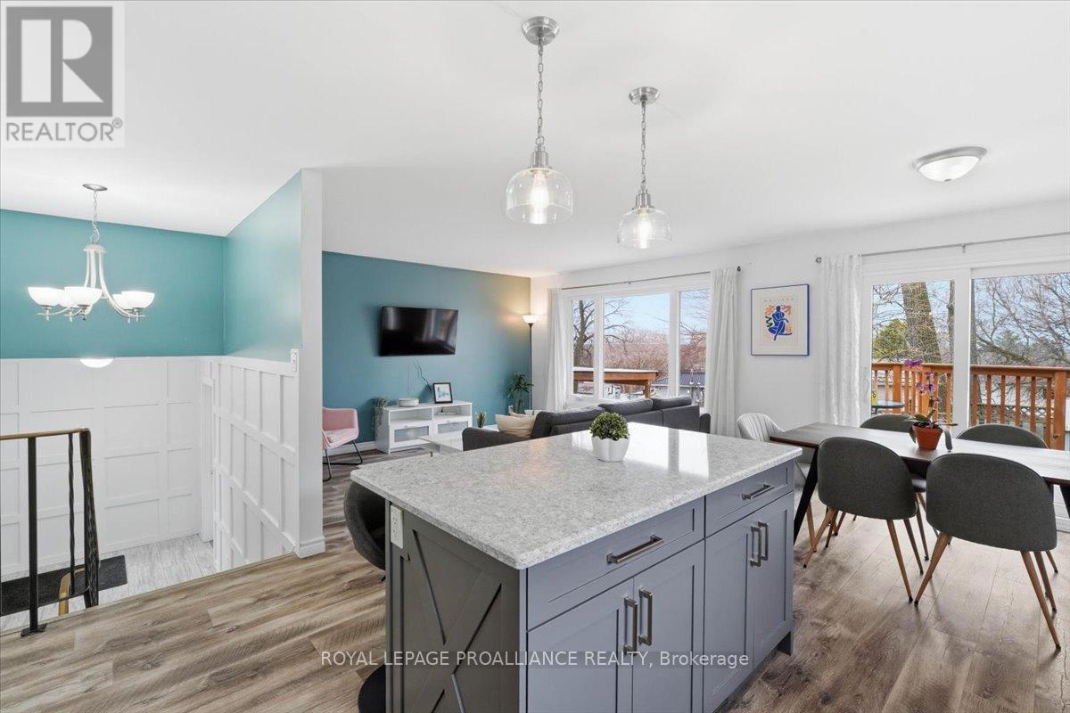 8 Loraine Avenue, Quinte West, Ontario  K8V 6M1 - Photo 30 - X12965690