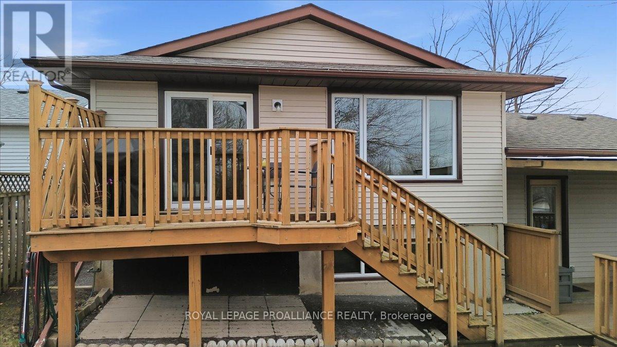 8 Loraine Avenue, Quinte West, Ontario  K8V 6M1 - Photo 39 - X12965690