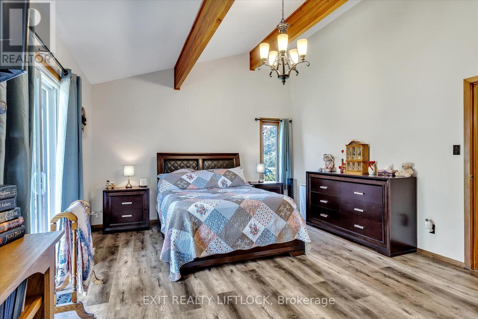 25 Balsam Road, Kawartha Lakes, Ontario  K9V 4R6 - Photo 17 - X12965764