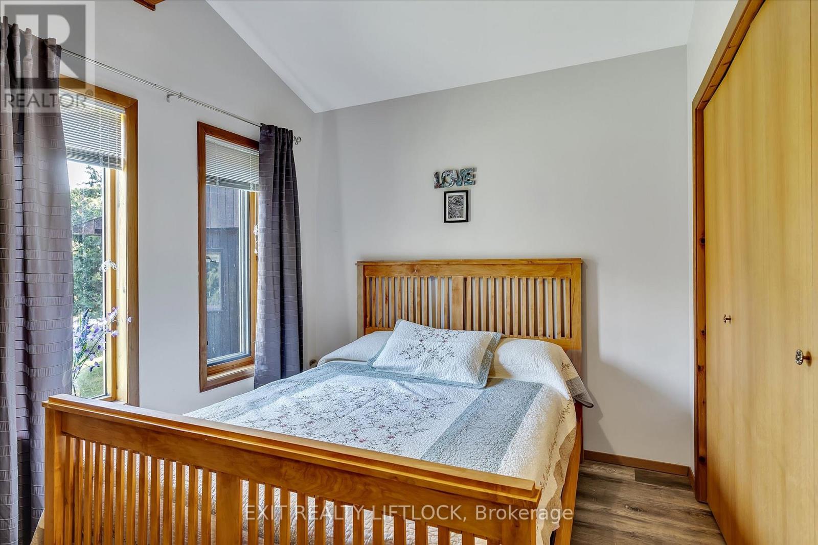 25 Balsam Road, Kawartha Lakes, Ontario  K9V 4R6 - Photo 19 - X12965764