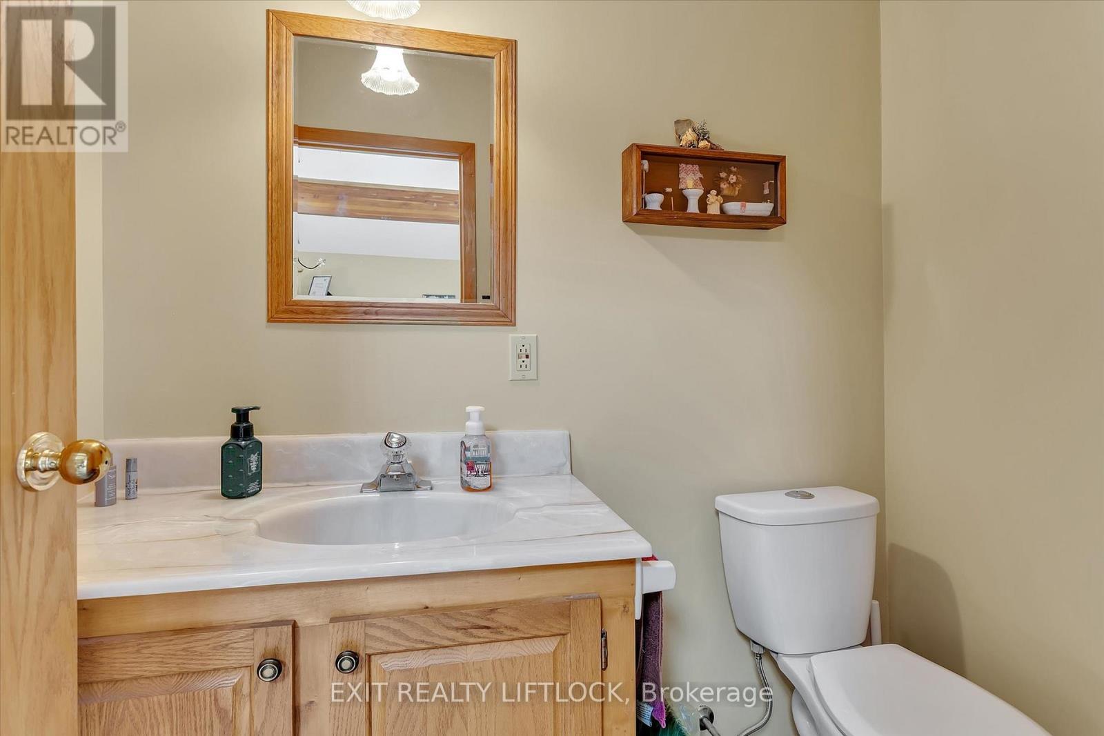 25 Balsam Road, Kawartha Lakes, Ontario  K9V 4R6 - Photo 24 - X12965764