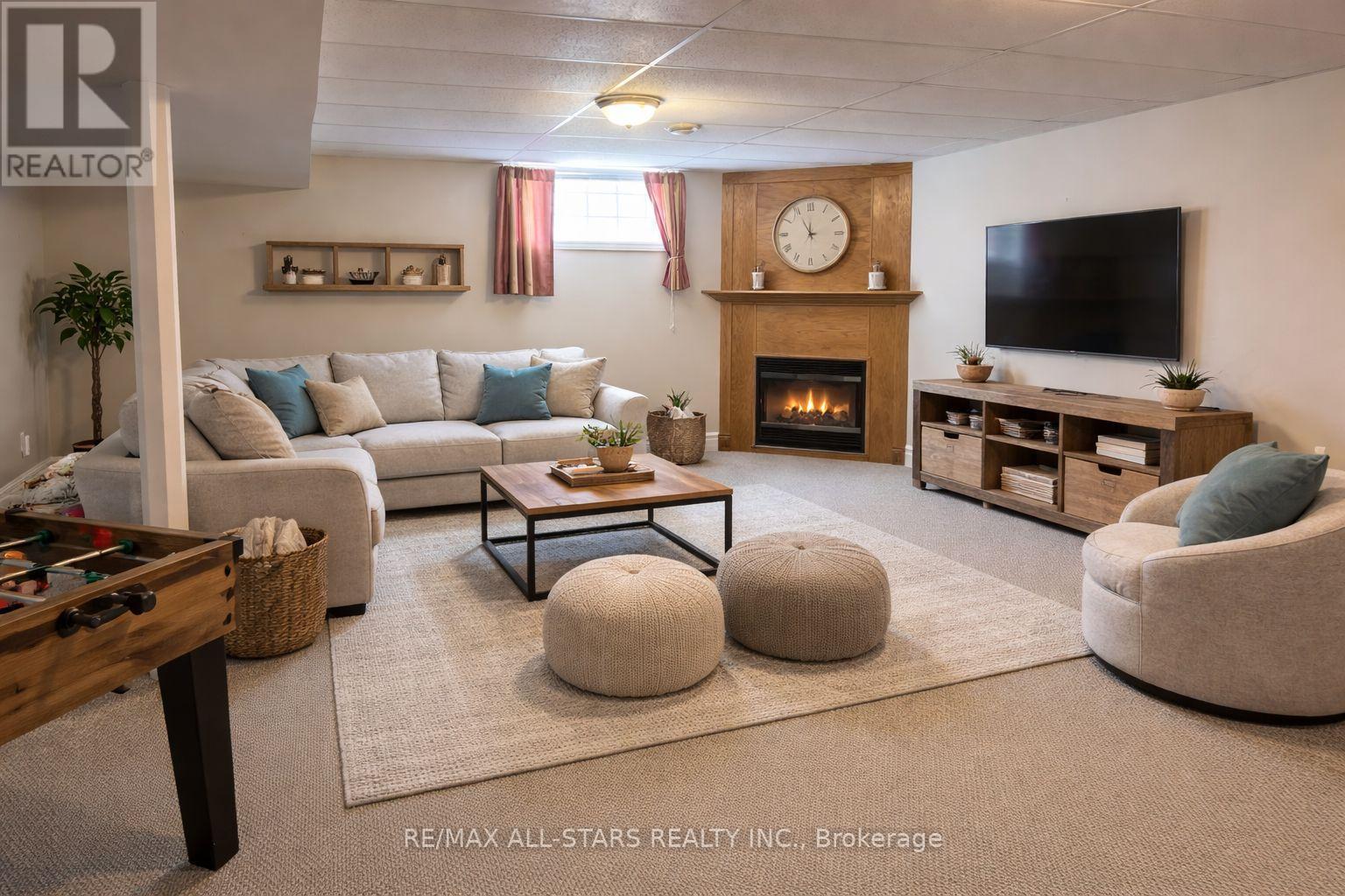 383 Wallace Drive, Kawartha Lakes, Ontario  K9V 6K7 - Photo 18 - X12965950