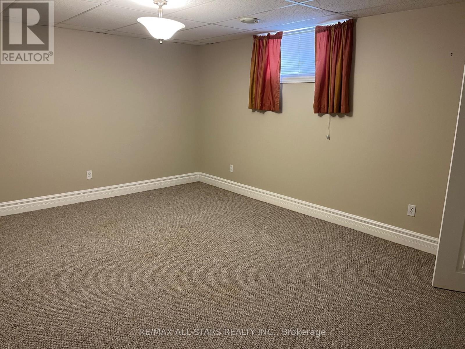 383 Wallace Drive, Kawartha Lakes, Ontario  K9V 6K7 - Photo 20 - X12965950