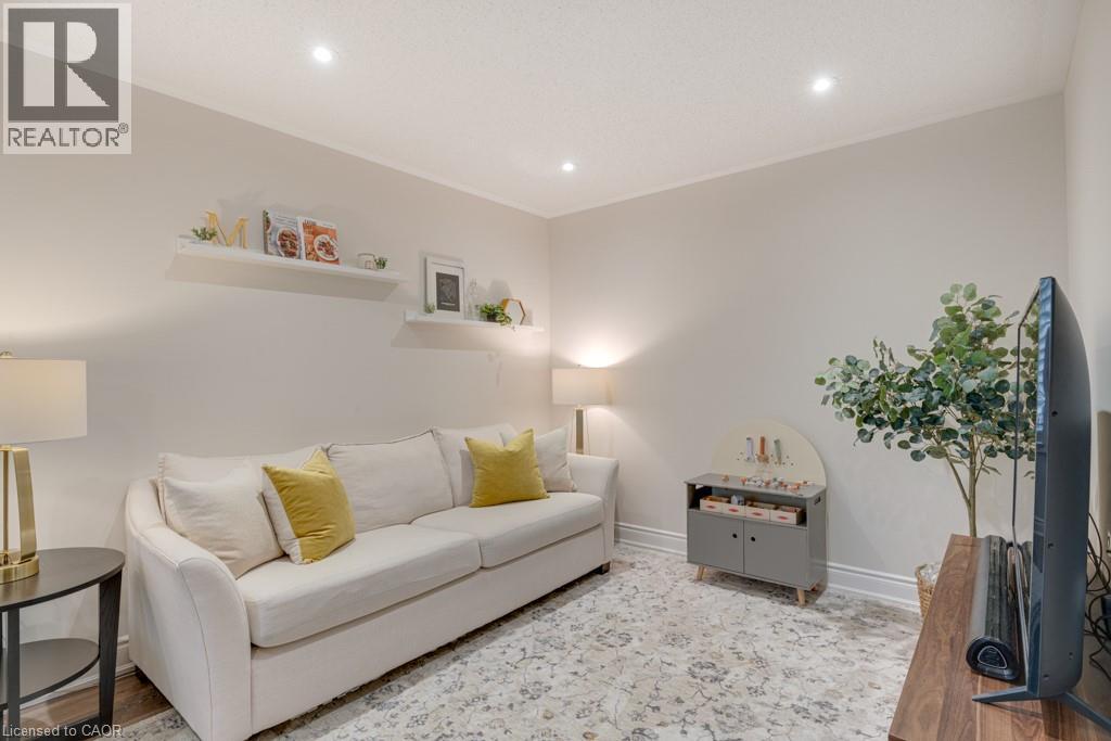 649 Frank Place, Milton, Ontario  L9T 0P8 - Photo 7 - 40818088