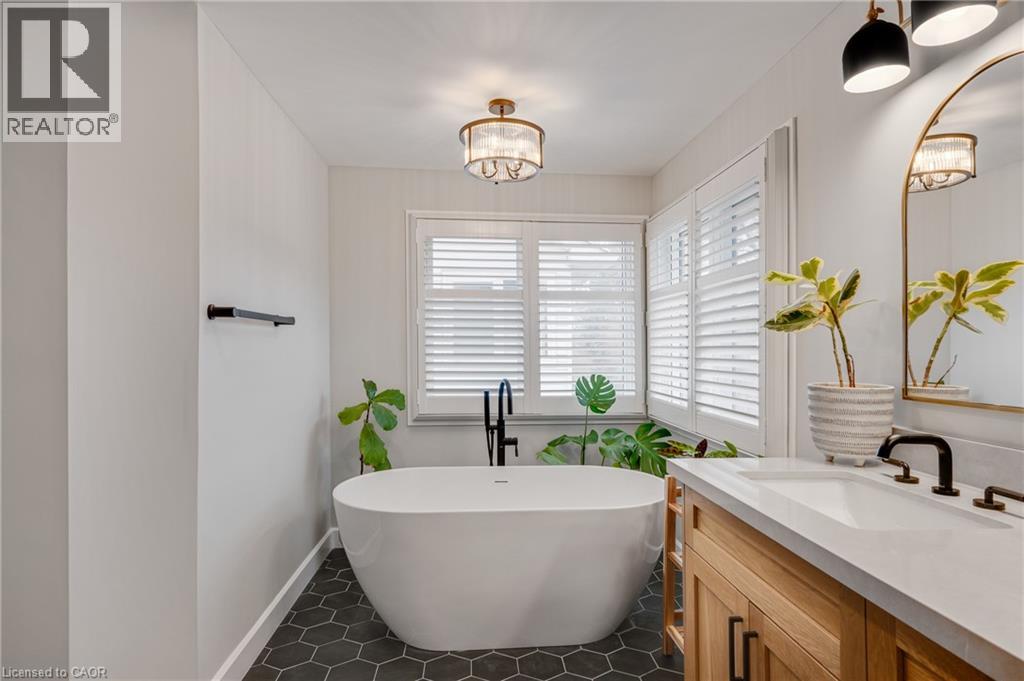 2051 Deer Run Avenue, Burlington, Ontario  L7M 2S1 - Photo 23 - 40817699