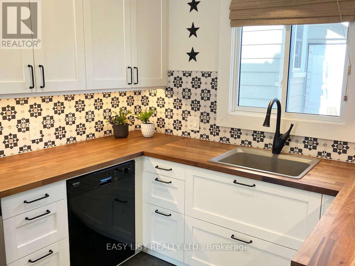 433 Davis Street, Port Colborne, Ontario  L3K 1Z7 - Photo 6 - X12965454