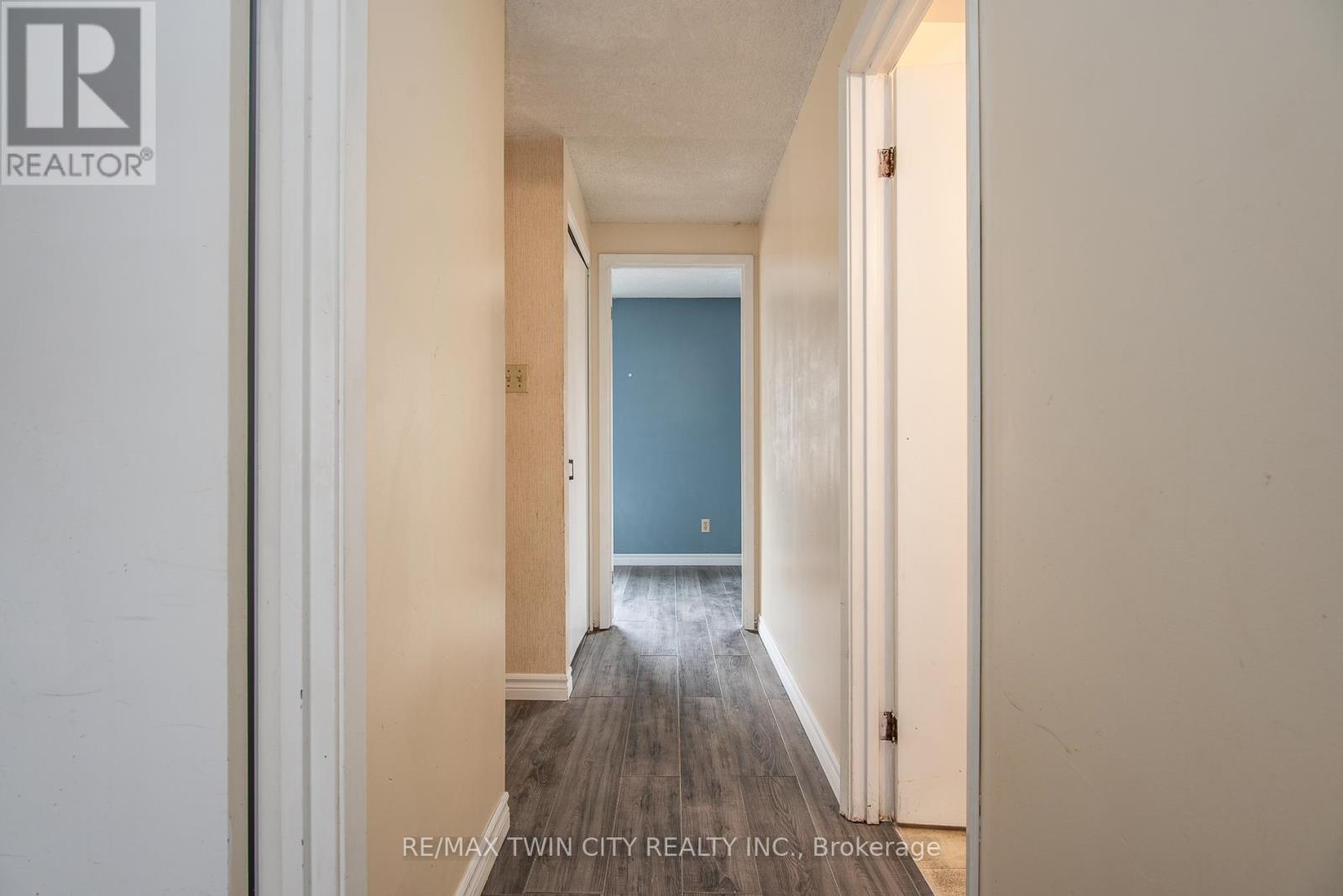 135 Vintage Crescent, Kitchener, Ontario  N2P 1L1 - Photo 29 - X12965512