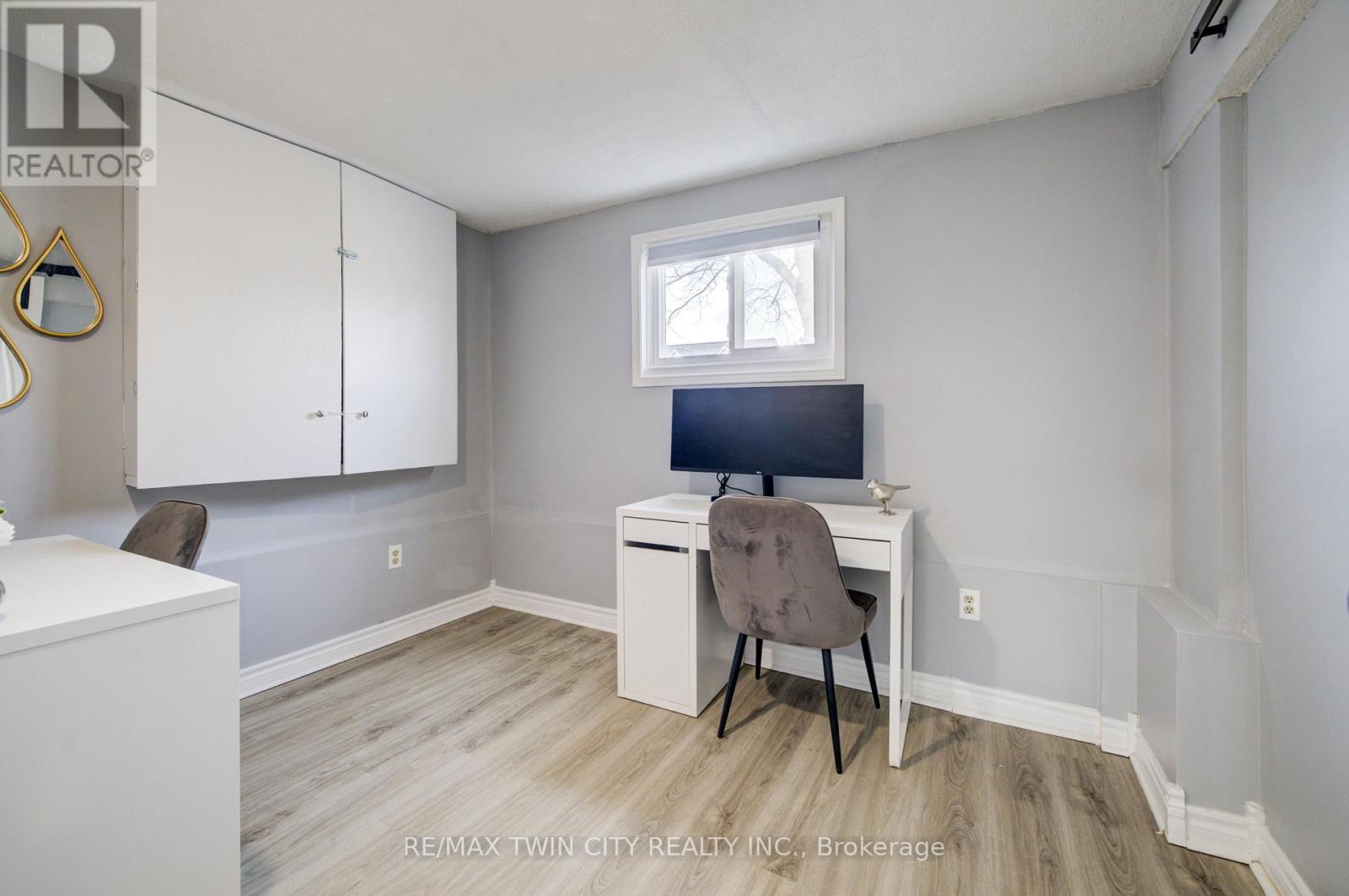 414 Woods Lane, Cambridge, Ontario  N3H 5J4 - Photo 21 - X12965542