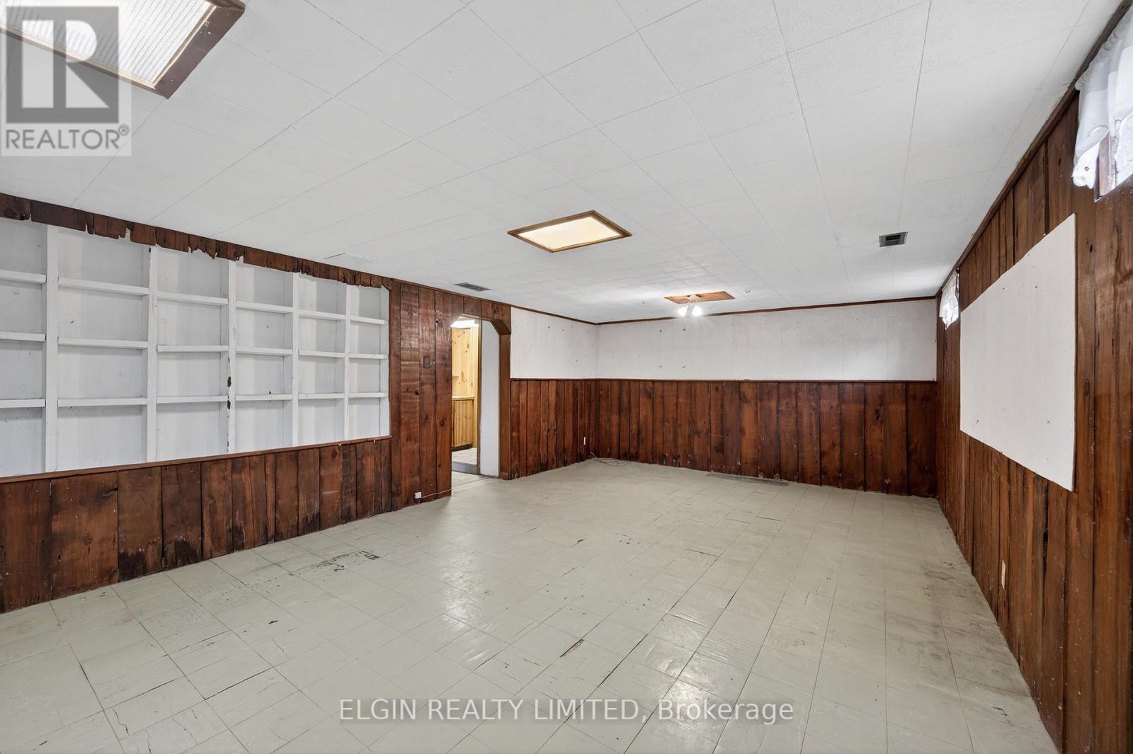 8 Ermatinger Street, St. Thomas, Ontario  N5R 4K4 - Photo 26 - X12965644