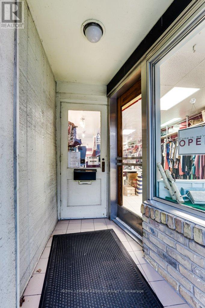 33 Talbot Street E, Aylmer, Ontario  N5H 1H3 - Photo 3 - X12965780