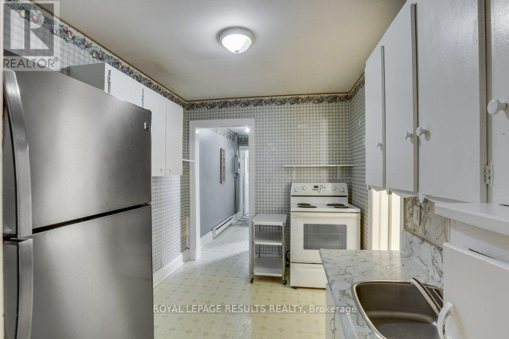 33 Talbot Street E, Aylmer, Ontario  N5H 1H3 - Photo 34 - X12965780