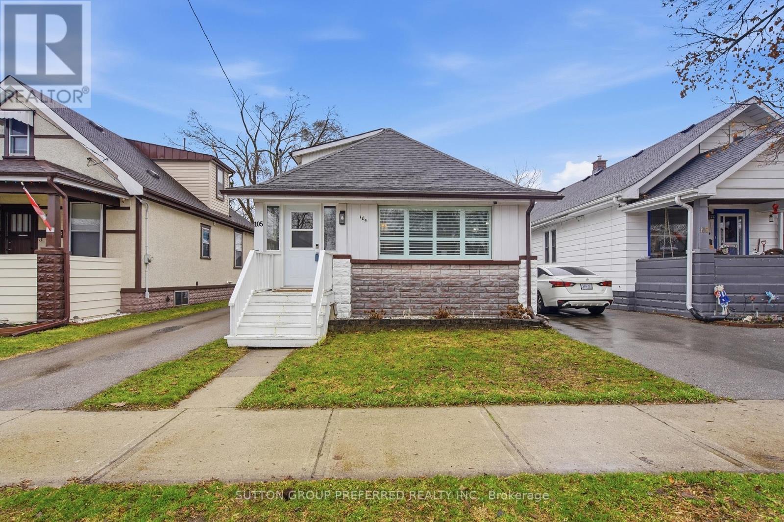 105 Madison Avenue, London East, Ontario  N5Z 2P3 - Photo 1 - X12965828