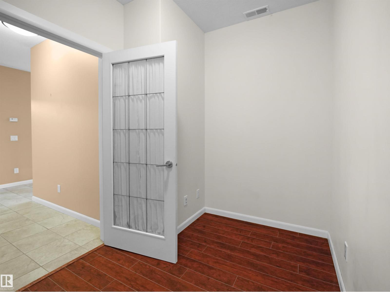 #421 160 Magrath Rd Nw, Edmonton, Alberta  T6R 3T7 - Photo 9 - E4480888