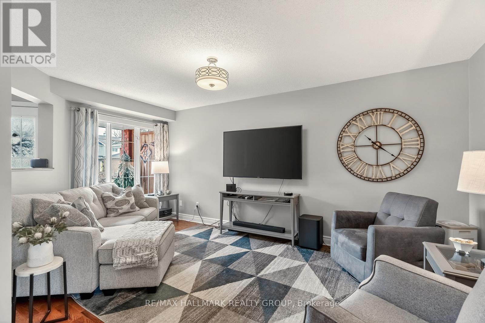 1464 Bonneville Crescent, Ottawa, Ontario  K1C 7N2 - Photo 10 - X12965642