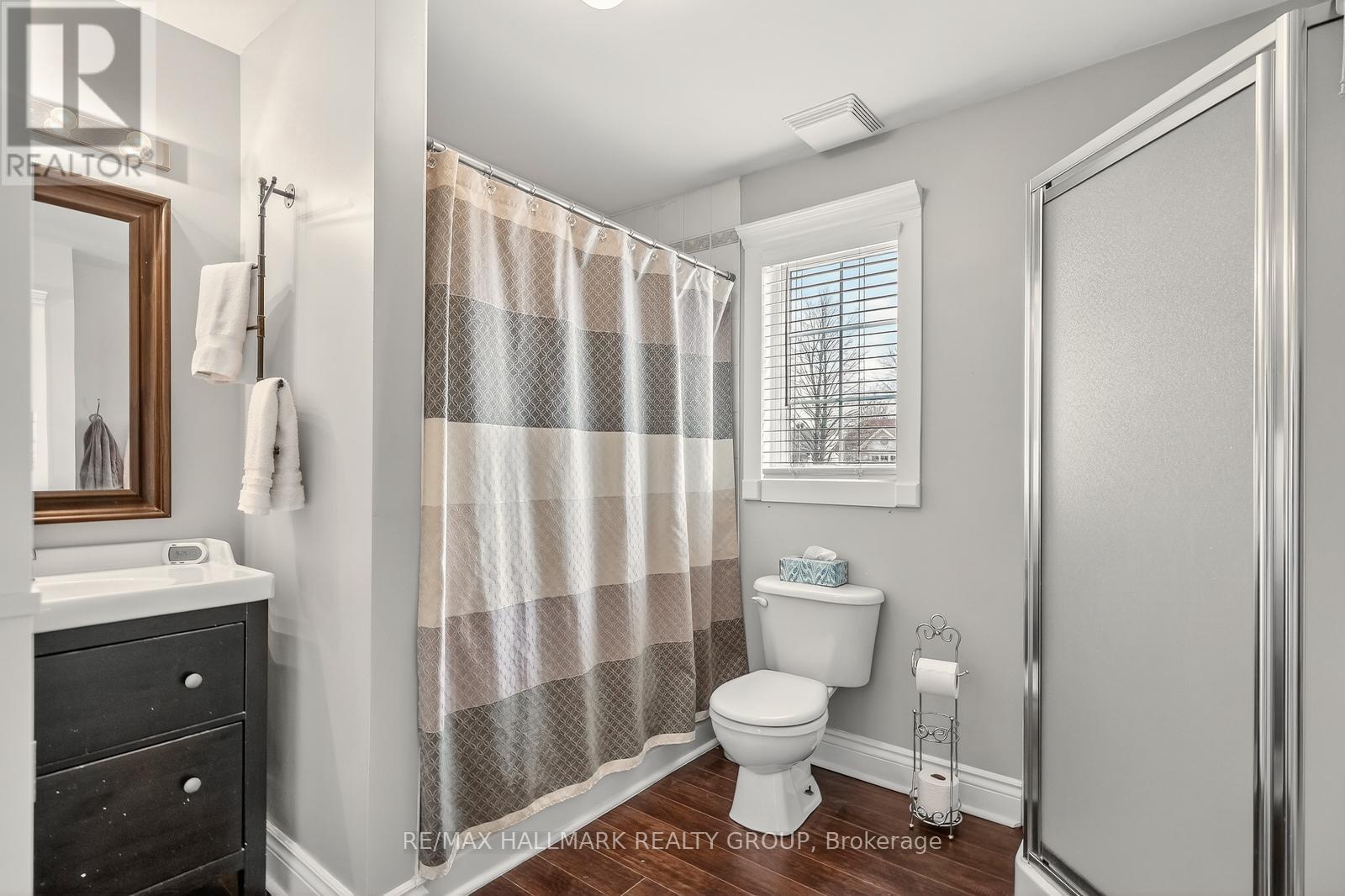 1464 Bonneville Crescent, Ottawa, Ontario  K1C 7N2 - Photo 24 - X12965642