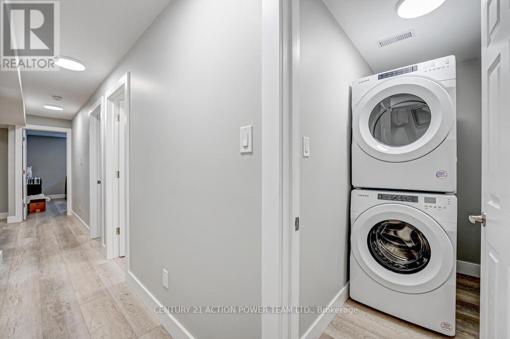 1149 And 1149 B - 1149 Parisien Street, Ottawa, Ontario  K1B 3N3 - Photo 2 - X12965692