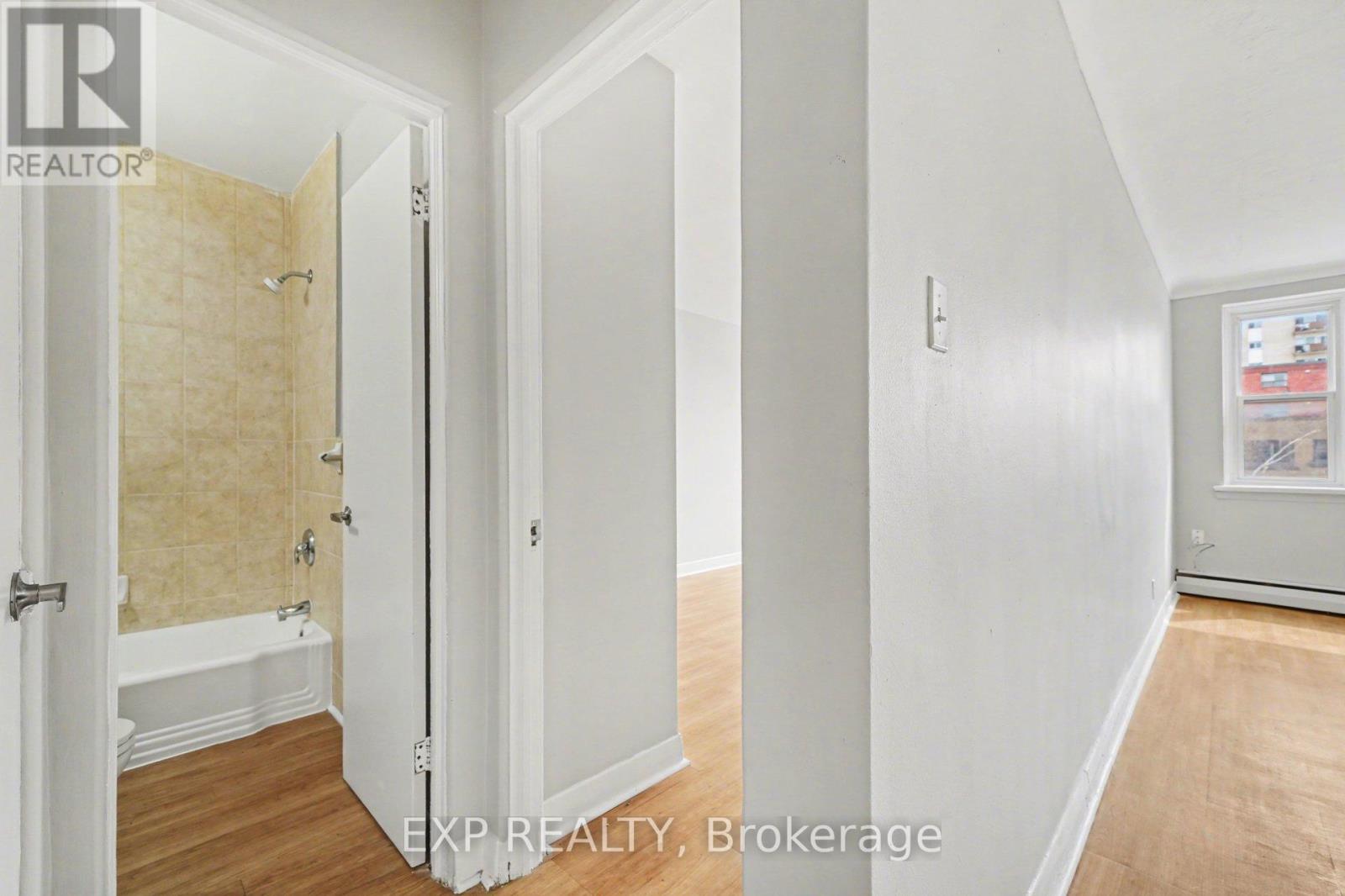 018 - 1435 Morisset Avenue, Ottawa, Ontario  K1Z 8H4 - Photo 13 - X12965702