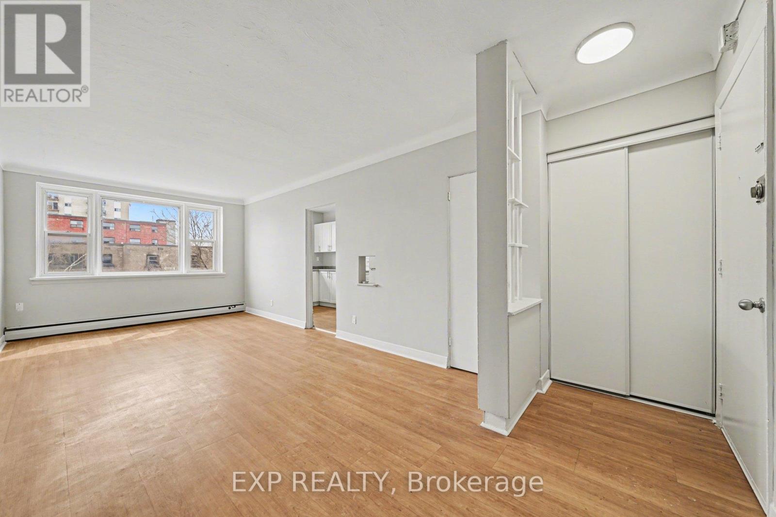 018 - 1435 Morisset Avenue, Ottawa, Ontario  K1Z 8H4 - Photo 4 - X12965702