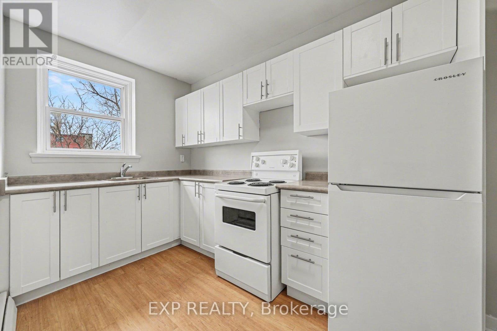 018 - 1435 Morisset Avenue, Ottawa, Ontario  K1Z 8H4 - Photo 7 - X12965702