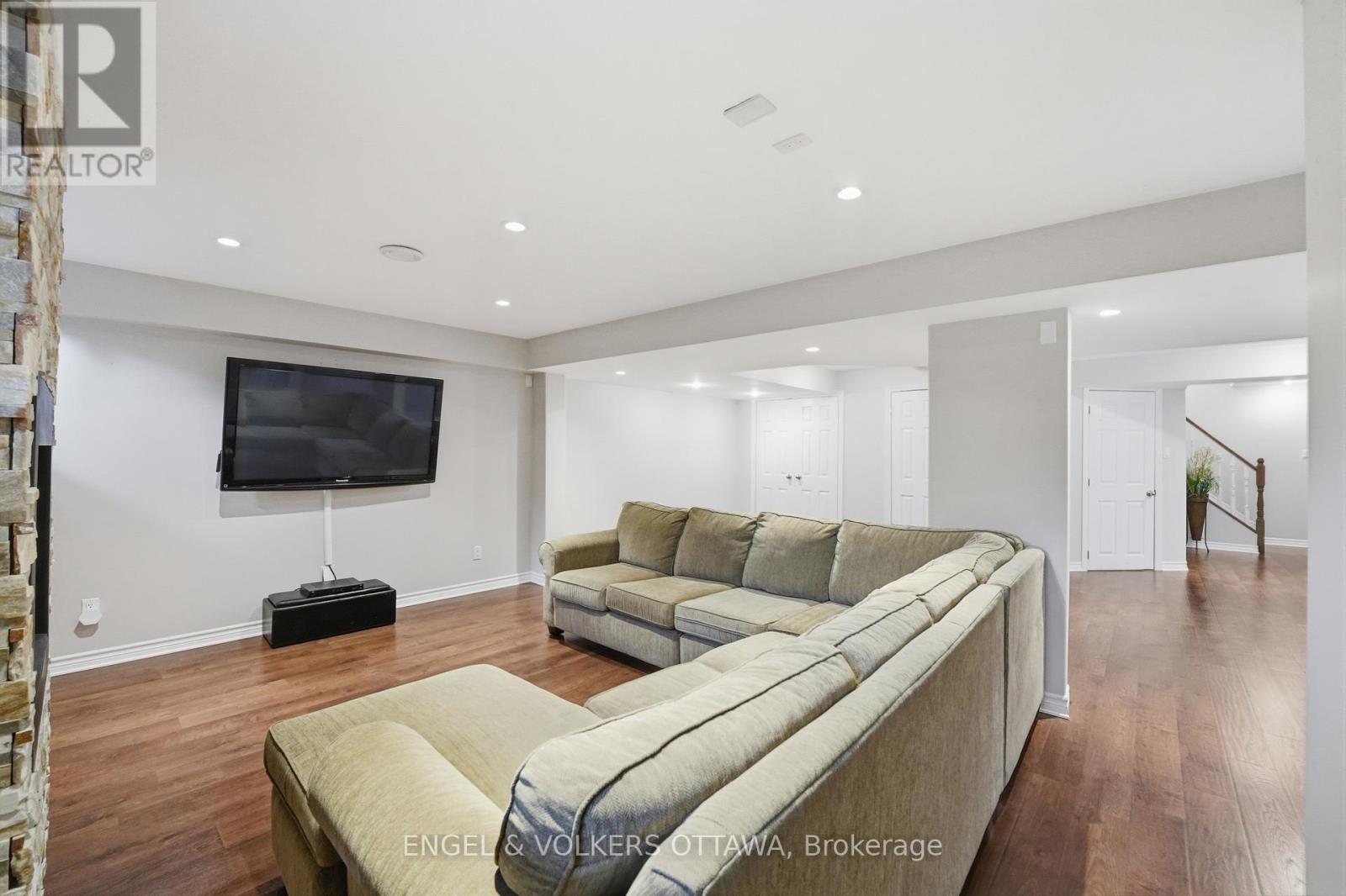 31 Leatherwood Crescent, Ottawa, Ontario  K2J 4X9 - Photo 37 - X12965738