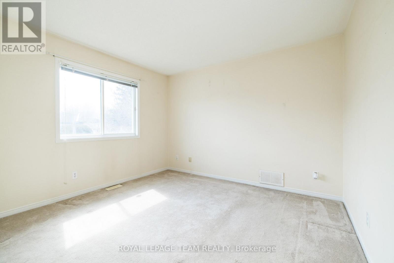 528 George Street E, North Grenville, Ontario  K0G 1J0 - Photo 20 - X12965796