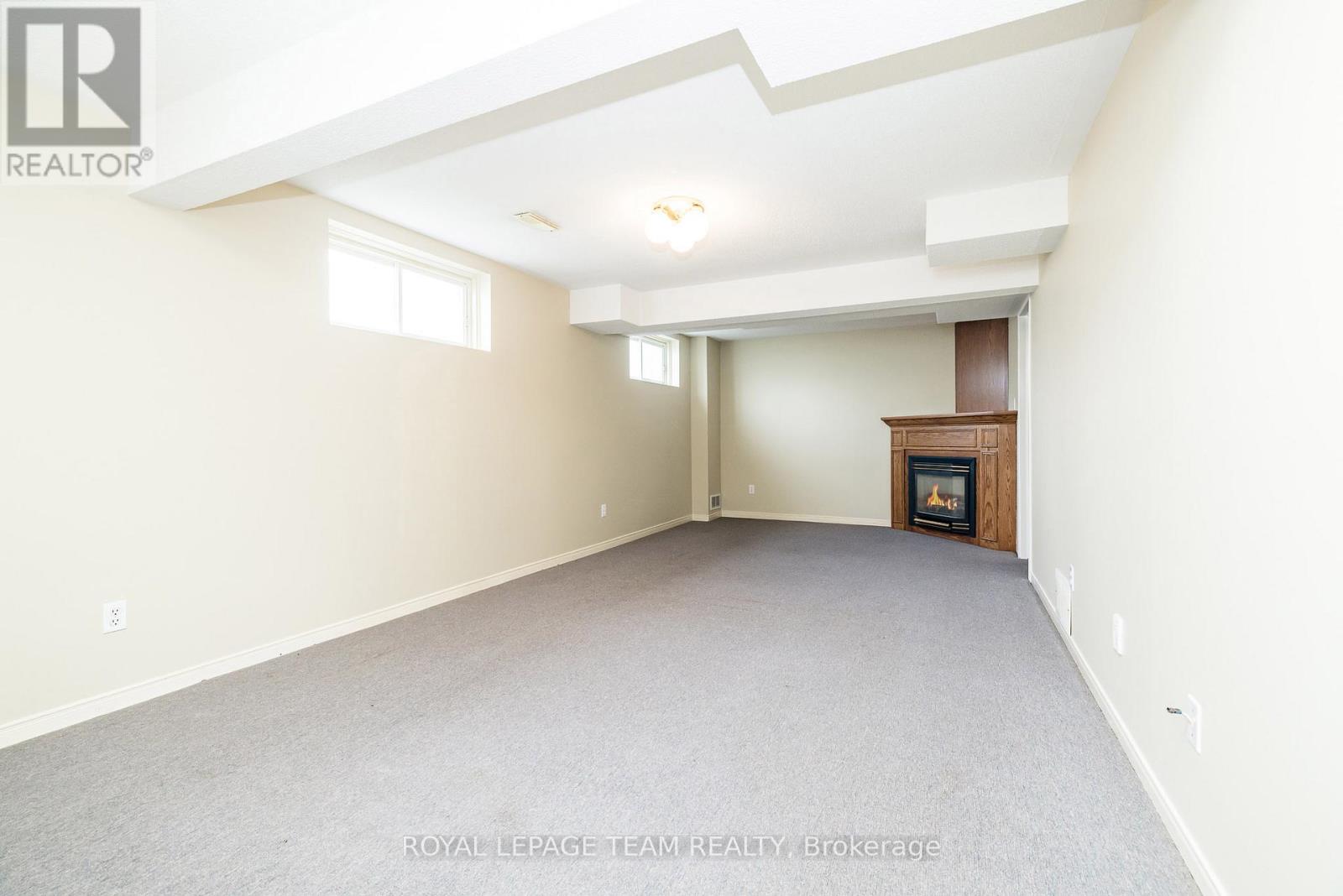 528 George Street E, North Grenville, Ontario  K0G 1J0 - Photo 27 - X12965796