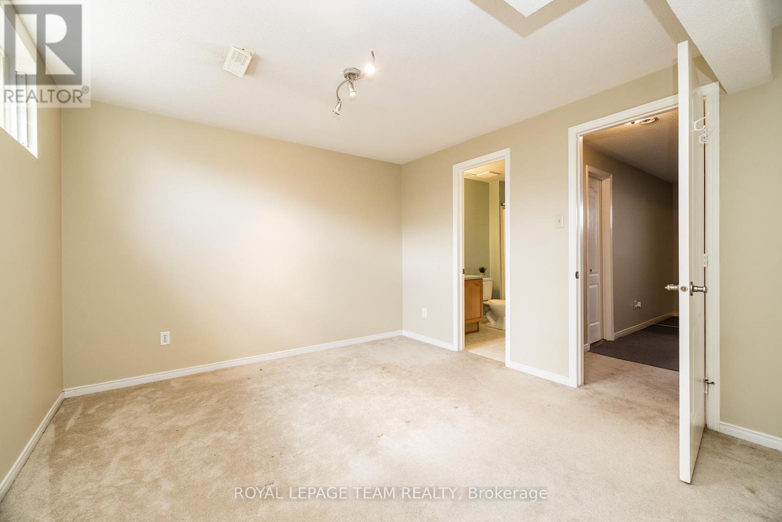 528 George Street E, North Grenville, Ontario  K0G 1J0 - Photo 32 - X12965796