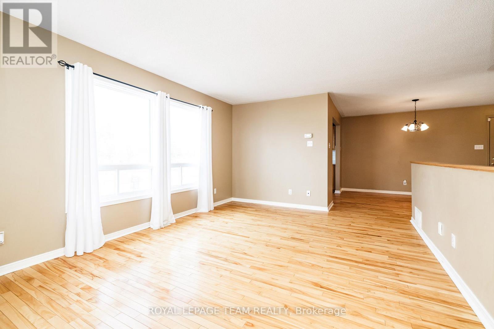 528 George Street E, North Grenville, Ontario  K0G 1J0 - Photo 9 - X12965796