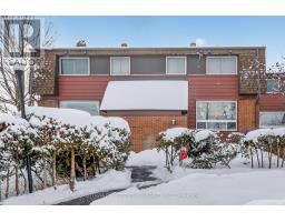 1F BANNER ROAD, Ottawa, Ontario