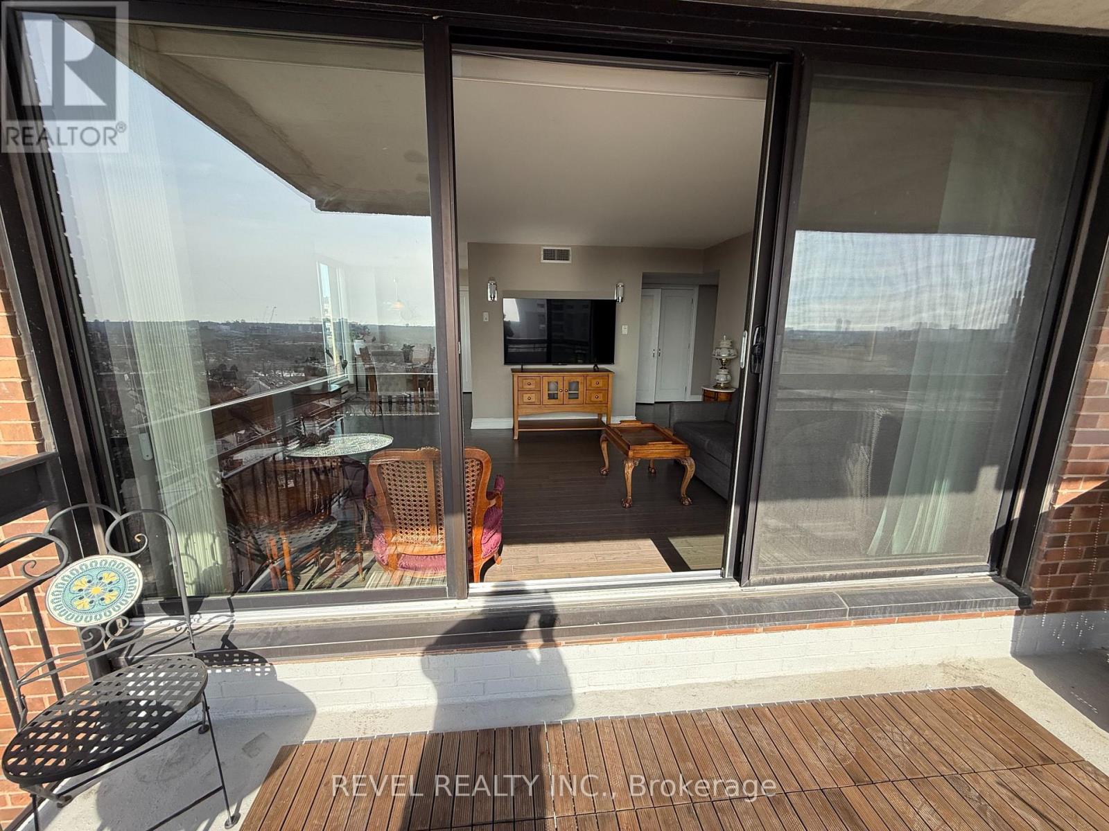 1403 - 20 The Driveway Drive, Ottawa, Ontario K2P 1C8 - Photo 21 - X12965870