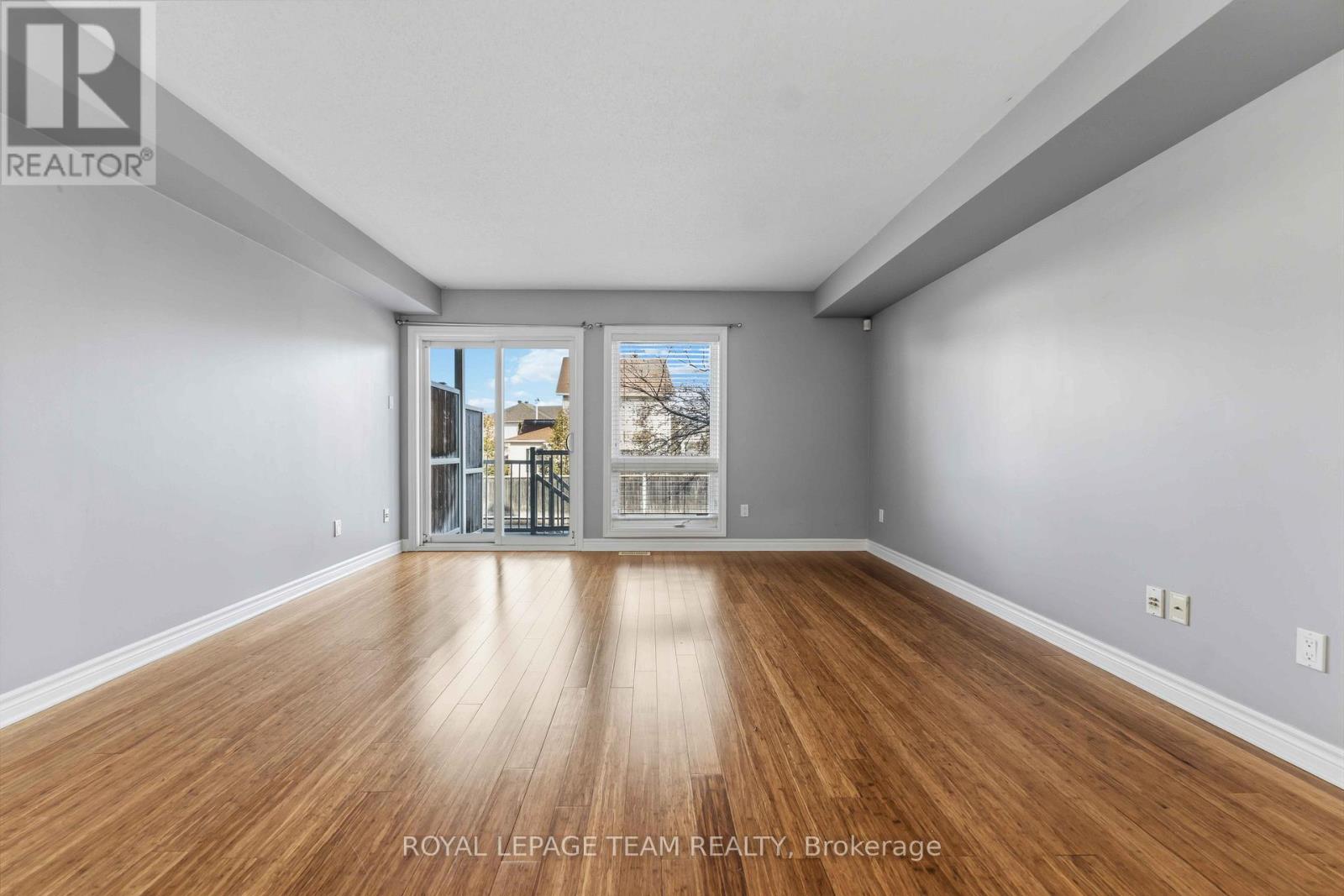 A - 405 Chapman Mills Drive, Ottawa, Ontario  K2J 0M7 - Photo 4 - X12965900