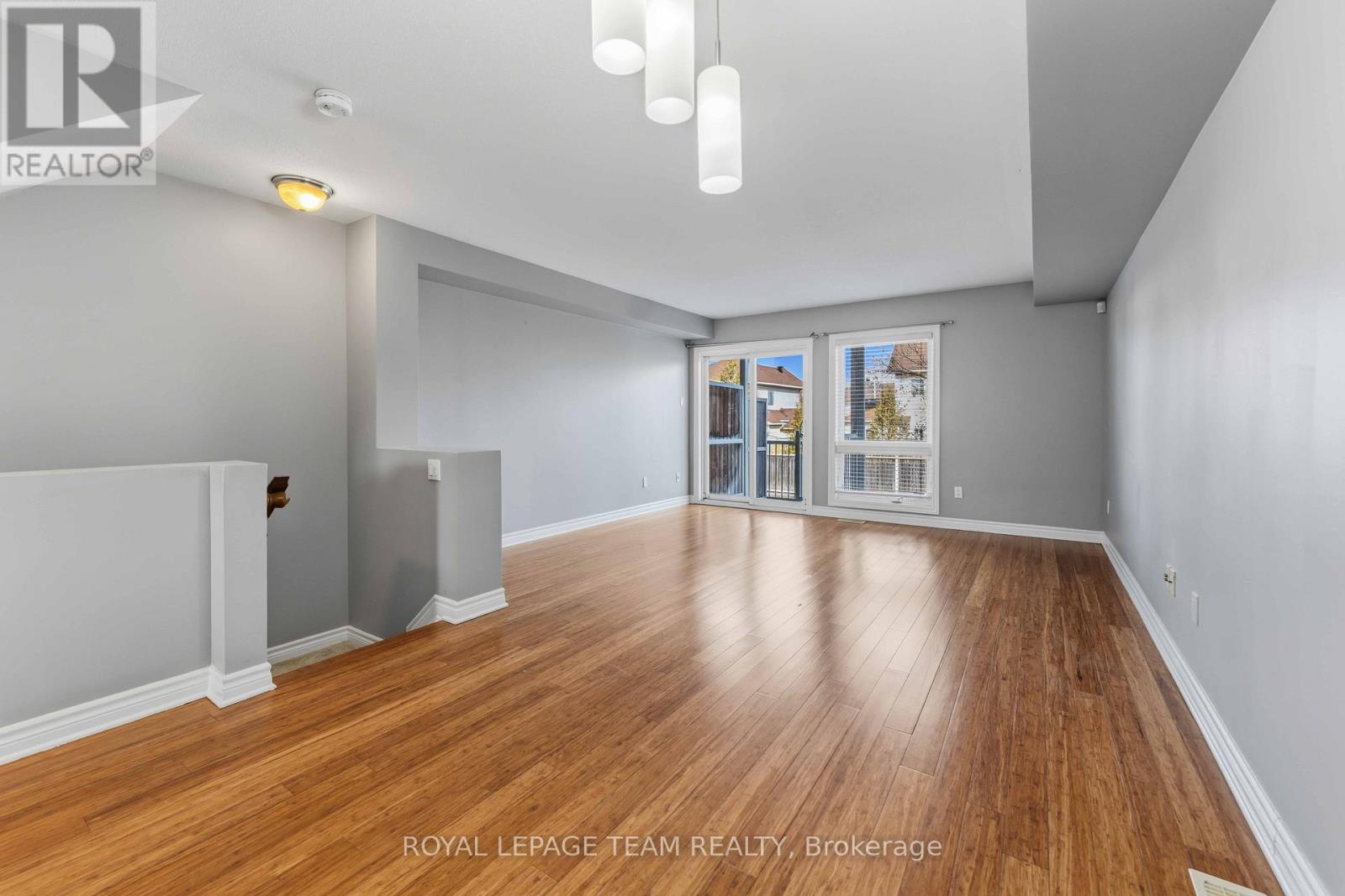 A - 405 Chapman Mills Drive, Ottawa, Ontario  K2J 0M7 - Photo 5 - X12965900