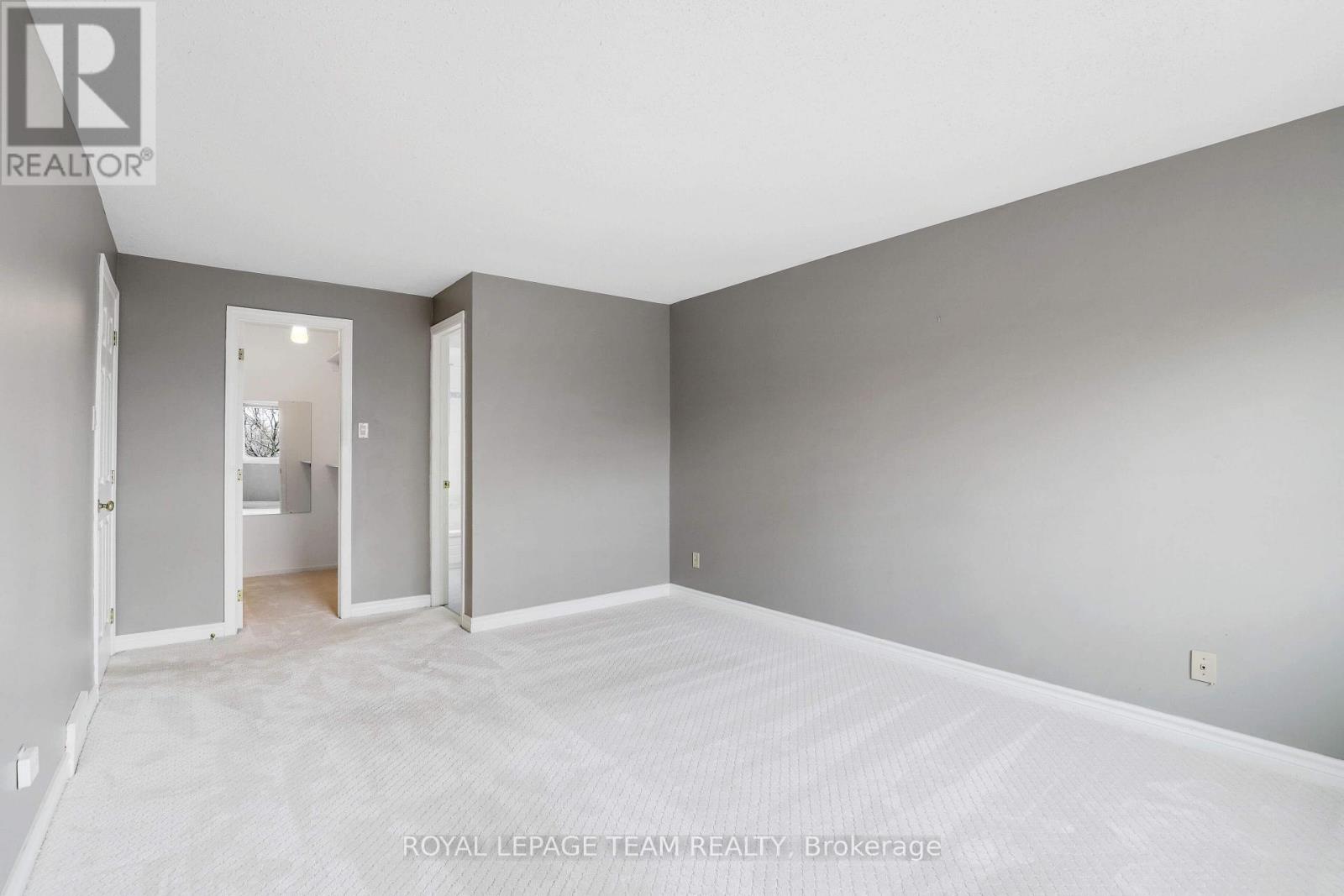 1136 Des Bouleaux Place, Ottawa, Ontario  K1C 5L1 - Photo 12 - X12965906