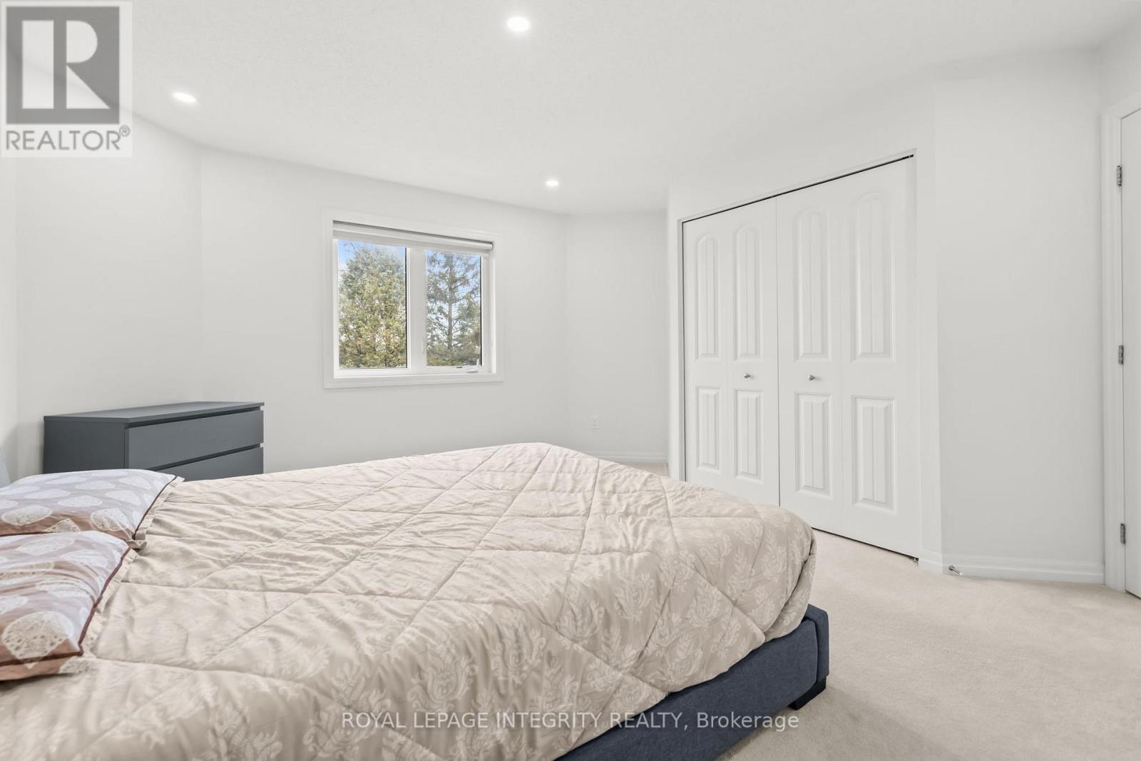 789 Fiddlehead Street, Ottawa, Ontario  K1T 0N2 - Photo 29 - X12965934