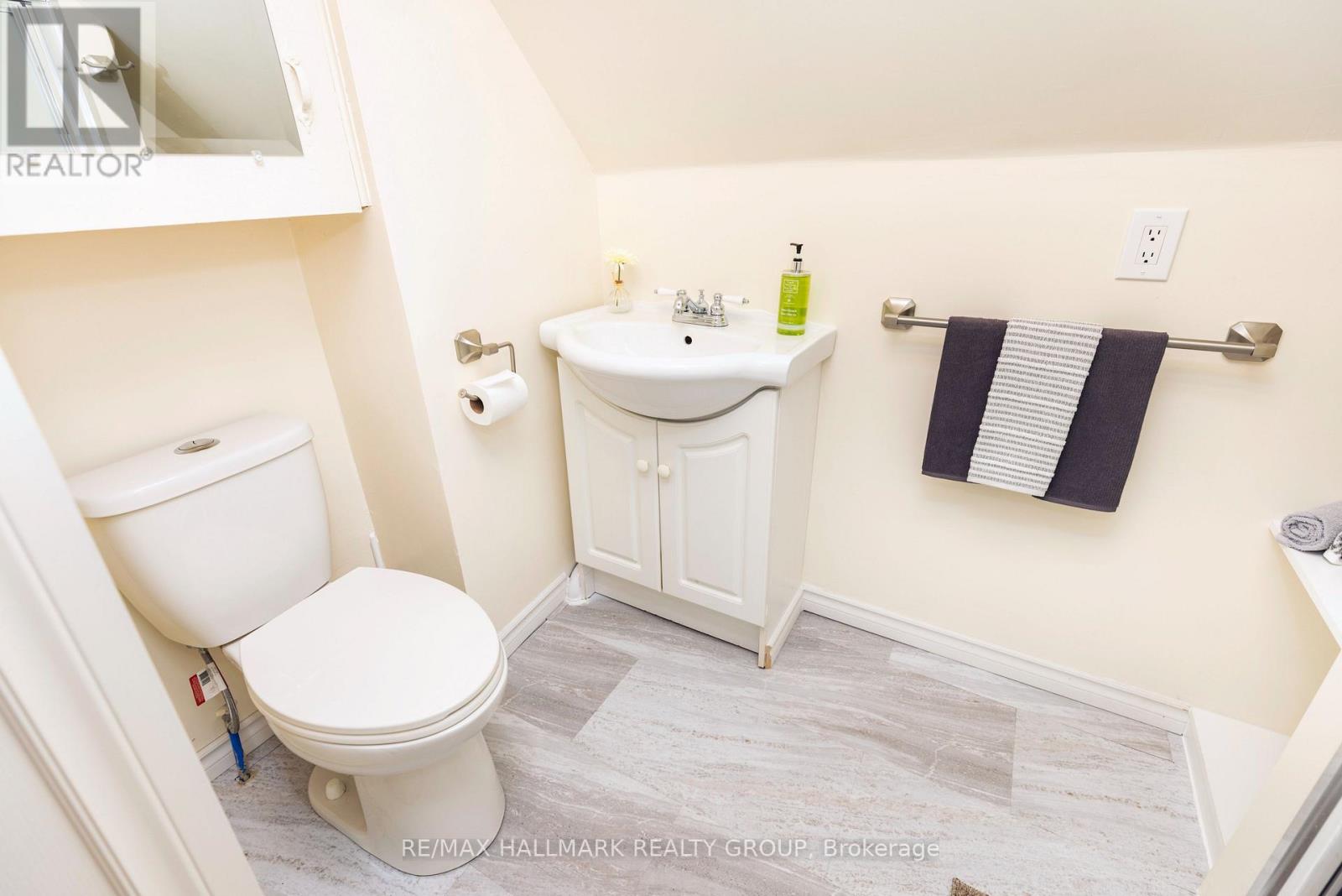 2 - 456 Bronson Avenue, Ottawa, Ontario  K1R 6J6 - Photo 14 - X12965940